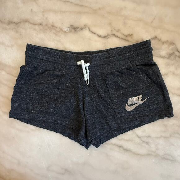 Nike Women's Dark Gray Shorts size M - Picture 1 of 9